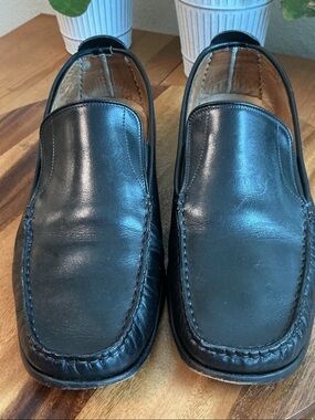 Heschung Men's Black   Calfskin leather Slip-On Loafers 9